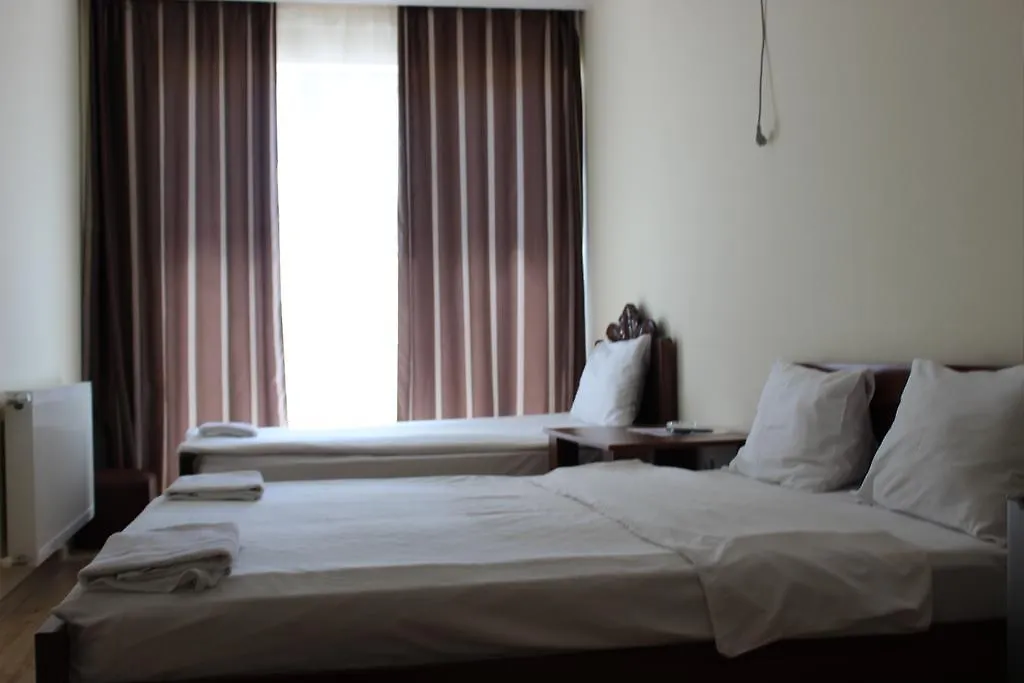 Hotel Nina Tbilisi
