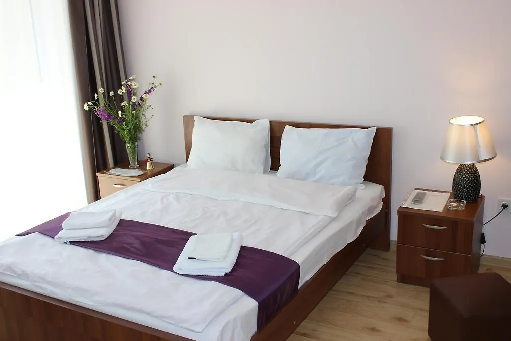 Hotel Nina Tbilisi